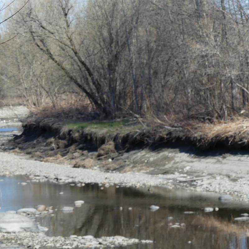 Travaux de stabilisation sur les berges de l’île Pozer